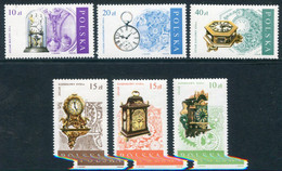 POLAND 1988 Antique Clocks MNH / **.  Michel 3142-47 - Nuevos