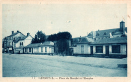 Darnetal (Seine-Inférieure) Place Du Marché Et L'Hospice - Edition Vve Mottin-Métairie - Carte N° 11 Non Circulée - Darnétal