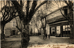 CPA Entraigues - Place Du Pont (477406) - Entraigue Sur Sorgue