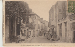 Montpezat-de-Quercy  82  La Rue De L'Hopital Tres Animée -Hotel Et Epicerie - Montpezat De Quercy