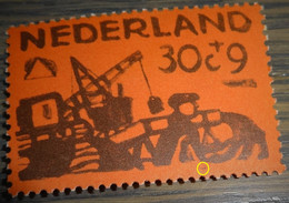 Nederland - MAST - 726 PM1 - 1959 - Plaatfout - Postfris - Zwart Vlekje In Rand Onder Man - Variétés Et Curiosités