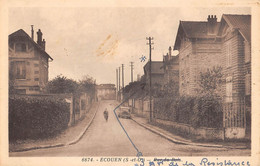 CPA 95 ECOUEN RUE DU BOIS - Ecouen