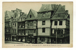 Cpa N° 8 LANNION Maisons Du XVe Siècle De La Place Du Centre - Lannion