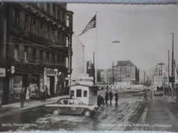 Rare Allemagne  Berlin US. Army Checkpoint  Vous Sortez Du Secteur Américain (trilingue) Véhicule US Army  Unst Und Bild - Douane