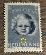 Nederland - MAST - 444 PM7 - 1945 - Plaatfout - Postfris - Punt Boven De R Van NEDERLAND - Abarten Und Kuriositäten