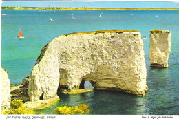 OLD HARRY ROCKS, SWANAGE, DORSET, ENGLAND. UNUSED POSTCARD Ah3 - Swanage