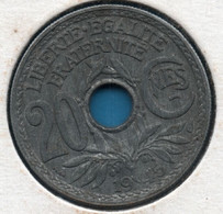 FRANCE 20 CENTIMES 1945  KM# 907 Lindauer - E. 20 Céntimos