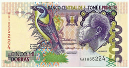 SAINT THOMAS & PRINCE - 5000 DOBRAS - 22.10.1996 - P. 65.a - Unc. - Prefix AA - Rei Amador - 5.000 - São Tomé U. Príncipe