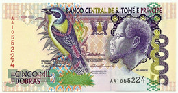 SAINT THOMAS & PRINCE - 5000 DOBRAS - 22.10.1996 - P. 65.a - Unc. - Prefix AA - Rei Amador - 5.000 - Sao Tomé Et Principe