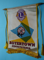 BOYERTOWN > PENNSYLVANIA > LIONS International ( Ancien / Old > FANION > Wimpel > Pennant ) See Photo ! - Otros & Sin Clasificación