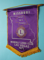 MISSOURI - District 26-C * Moberly LAS VEGAS 1971 > LIONS International ( Ancien / Old > FANION > Wimpel > Pennant ) - Altri & Non Classificati