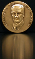 Médaille De Table En Laiton - Finition: Bronze Patiné - Roi Albert II (Ø70mm) - Création : Jan Keustermans (Belgique) - Autres & Non Classés