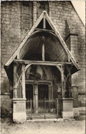 CPA LE GROS-THEIL Le Porche De L'Eglise (1148605) - Altri Comuni