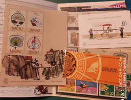 MACAU - 1987 YEAR BOOK WITH ALL STAMPS+FANS\S+RABBITBOOKLET, CAT$420 EUROS +++ - Años Completos