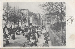 TREVOUX - Marché Du Samedi Place De La Terrasse - Trévoux