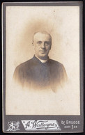 VIEILLE PHOTO CDV PRÊTRE - RELIGIEUX - PRIESTER ----- Photo Watteyne Bruges - Anciennes (Av. 1900)