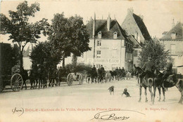 Dôle * Entrée De La Ville * Depuis La Place Grévy * Cycles Et Automobiles CLEMENT , L. BOURDON * Passage Des Troupes - Dole