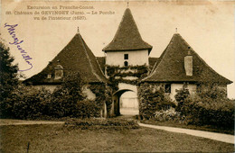 Gevingey * Le Château * Le Porche Vu De L'intérieur - Autres & Non Classés