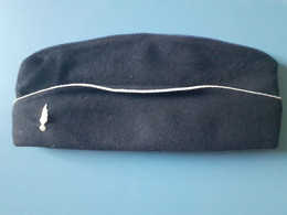 Bonnet De Police Avec Insigne Métallique - Taille 57 - Années 1980 - Police & Gendarmerie