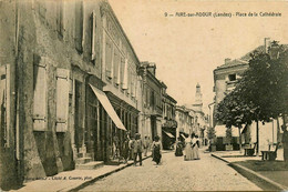 Aire Sur Adour * La Place De La Cathédrale * Maison Eloi DUBOIS - Aire