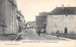 21 - Mirebeau-sur-Bèze - La Grande Rue Animée - Mirebeau