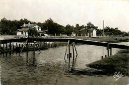 Vieu Boucau * La Passerelle * Pont * Le Canal - Vieux Boucau