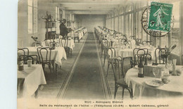 BUC  Aéroparc Blériot La Salle Du Restaurant,  Robert Cabassu Gérant - Buc