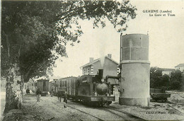 Geaune * La Gare Et Le Tram * Tramway * Ligne Chemin De Fer * Locomotive - Autres & Non Classés
