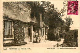 Vouvray Les Vins * Village Hameau Les Patys , Habitations Troglodytes - Vouvray