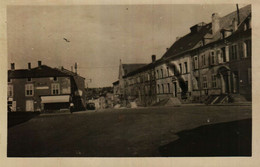 BOUZONVILLE - Place De L'Hotel De Ville - Boulay Moselle