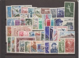 1970-FRANCE-ANNEE COMPLETE 1970**42 TIMBRES - 1970-1979