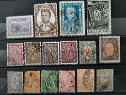 BULGARIE - Lot < 1940 32 Valeurs - < 9 % Côte (voir 2 Scan) - Lots & Serien