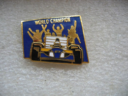 Pin's Renault F1, World Champion Sponsotisé Par ELF - F1