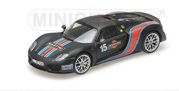 Porsche 918 Spyder – Weissach Package ACKAGE With Martini Stripes – 2015  - Minichamps - Minichamps