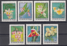 Vietnam 1976 Flowers Orchids Mi#857-864 Mint Never Hinged - Viêt-Nam