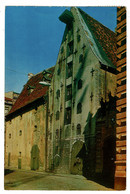 Ref 1495 - 1976 Postcard - Riga Wharehouse Latvia - Posted In Moscow Russia - Lettonie