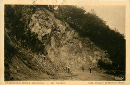 St Martin Le Mault * Vue Sur Les Carrières * Carrière Mine Mines - Autres & Non Classés