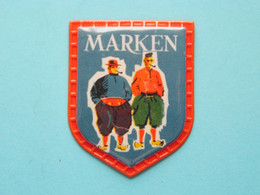 MARKEN > Cafés MAURICE > Collection ECUSSONS - Voyage En EUROPE - Série > N° A 42 ( Format +/- 4 X 5 Cm.) Voir Photo - Andere & Zonder Classificatie