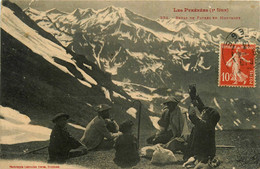 Les Pyrénées Ariégoises * Repas De Patres En Montagne * Berger - Autres & Non Classés