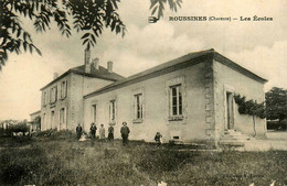 Roussines * Les écoles * école Village - Andere & Zonder Classificatie