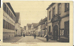 67 LAUTERBURG .  OBERSTADTGASSE   ( état Coin Coupé ) - Lauterbourg