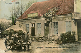 WW1 Guerre 14/18 War * Carte Photo * Attelage à Chien Voiture à Chiens * Anvers Antwerpen , Retour Maison Dévastée - War 1914-18