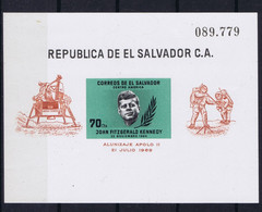 El Salvador Space 1969 Moon Landing Overprinted On Kennedy Green Souvenir Sheet. - El Salvador