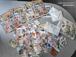 Lot Environ 10000 Timbre Monde 1,4kg Obl Tbe - Lots & Kiloware (mixtures) - Min. 1000 Stamps