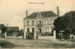 Jeugny * Rue Et Vue Sur La Mairie Du Village - Other & Unclassified