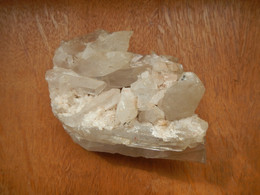 BELLE PIERRE DE QUARTZ BLANC TRANSPARENT - Minéraux