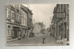 Cp , 55, ETAIN , Rue De METZ , Automobile ,boulangerie , L'EST REPUBLICAIN , Ed. Henry , Coll. P. Folliot, N° 12 - Etain