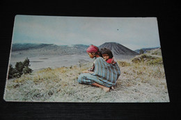 32404-                     INDONESIA, EAST JAVA, THE TENGGERESE - Bouddhisme