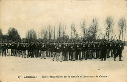 Lorient * élèves Mécaniciens Sur Le Terrain De Manoeuvre De Caudan * Militaria Militaires - Lorient