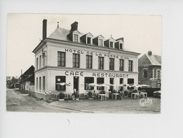 Bourneville (Eure) Hotel De La Pomme D'or, Café Restaurant, Façade Terrasse - Otros Municipios